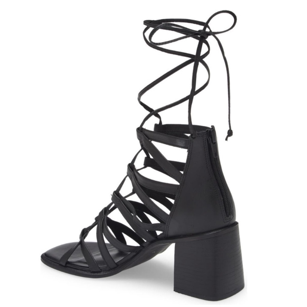 NEW! Steve Madden Black Leather Cherri Strappy Sandal - Size 7 - Picture 2 of 16